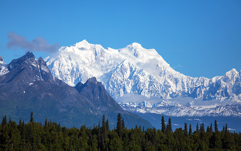 Photos of mountains in Alaska