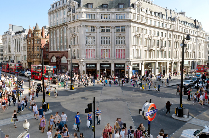 Photo of Oxford Circus in London